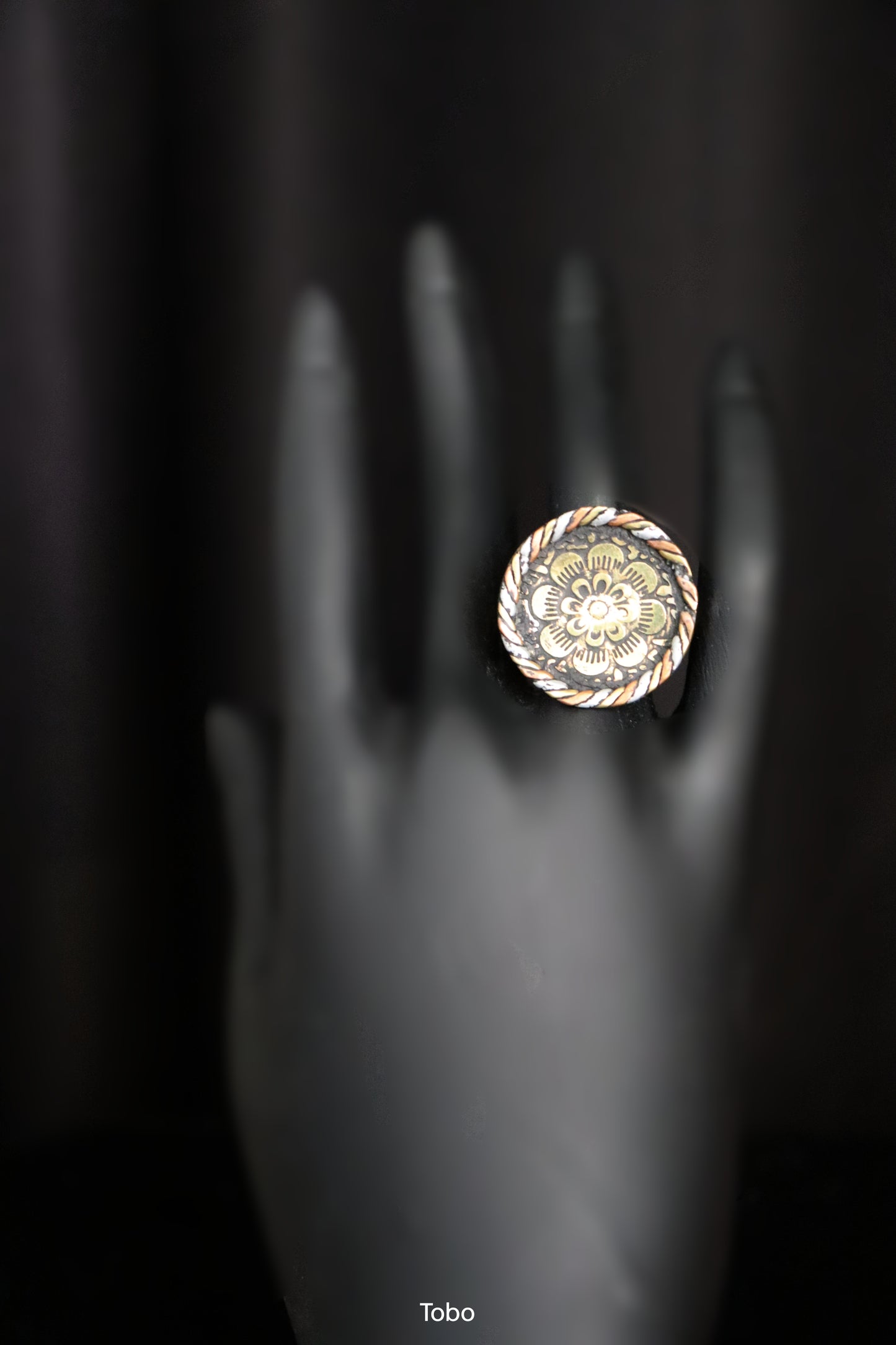 Triluxe Coin Ring - Collectors Edition