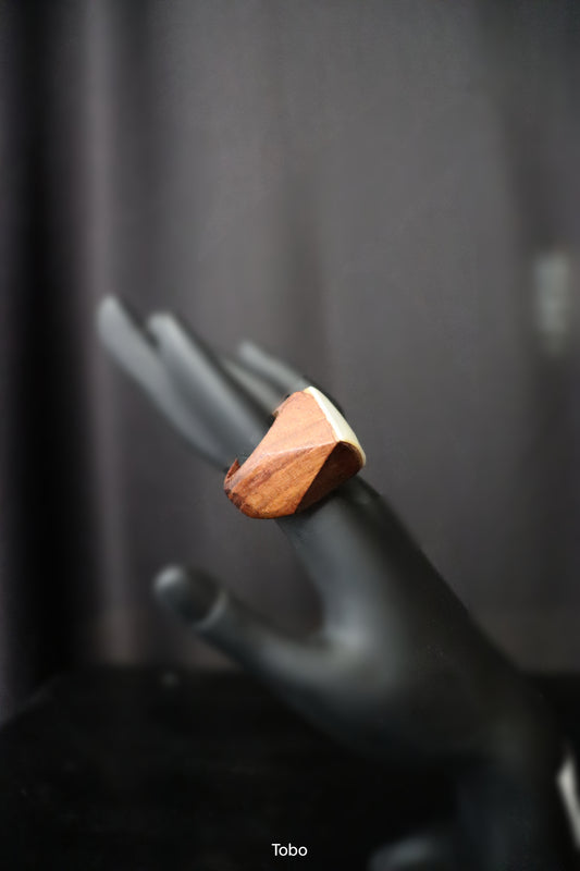 The Mother of Pearl Ring