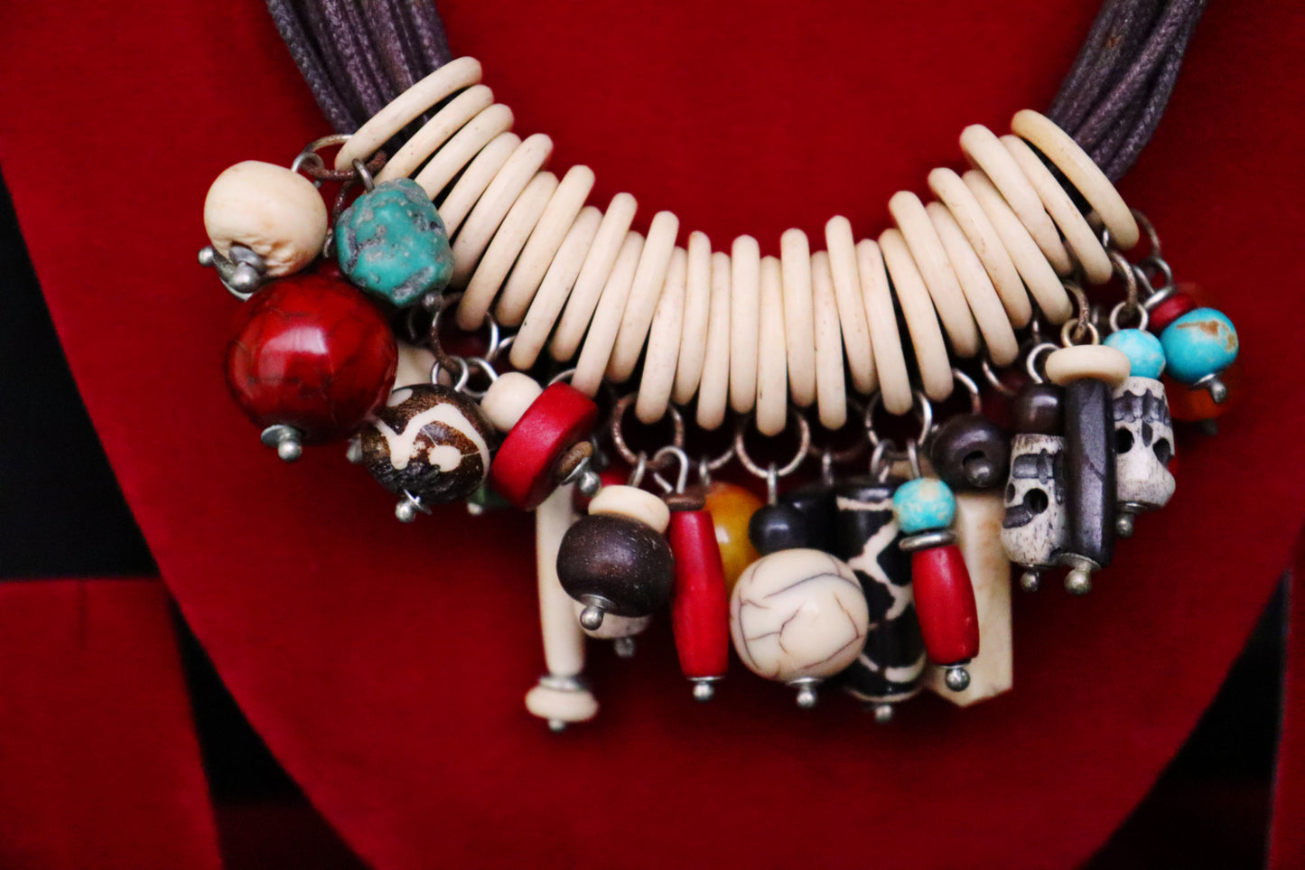 Earthen Elegance: Beige & Brown Rustic Charm Necklace