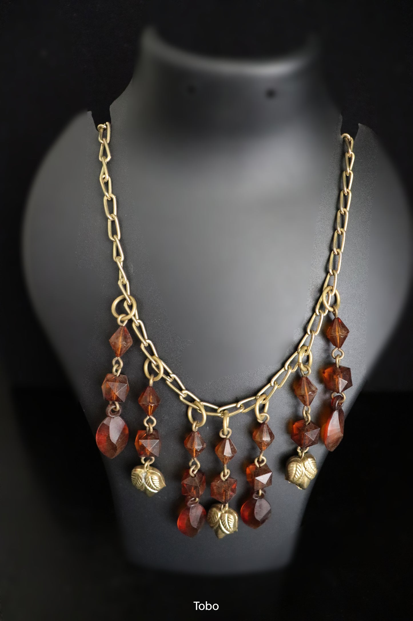 Gilded Gleam Choker